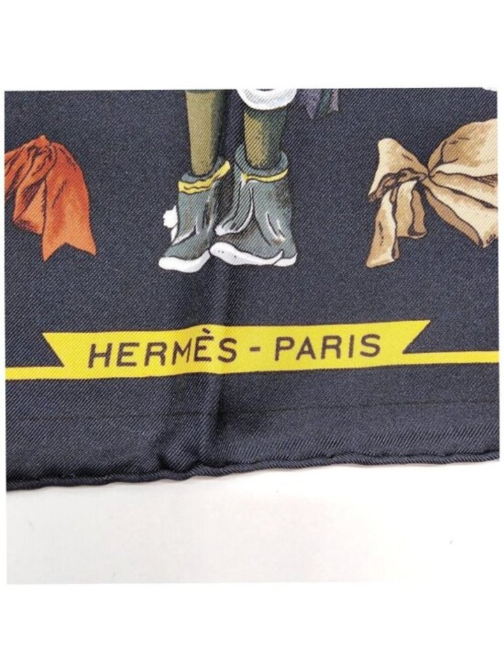 Hermes Kachinas Kermit Oliver Carré 90 Scarf Black Multicolor Silk - Picture 10 of 10